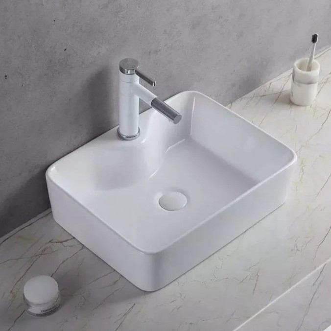 Fábrica directa ingeniería especial baños cuadrados lavabo de cerámica blanca mesa lavabo de un solo agujero lavabo