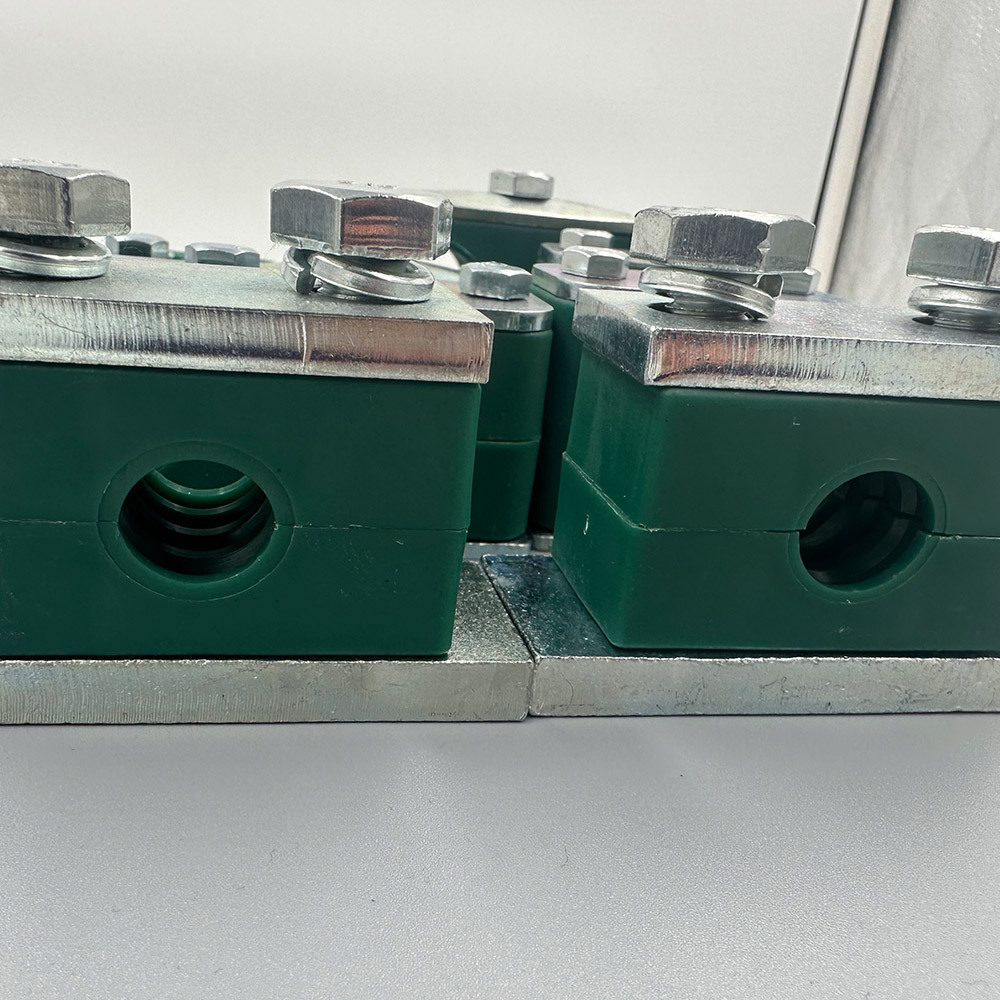 轻型管夹塑料管夹船用夹紧器液压管箍卡箍管道固定固定夹