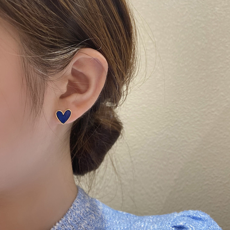 South Korea Blue Love Earrings Retro New Temperament Earrings display picture 3