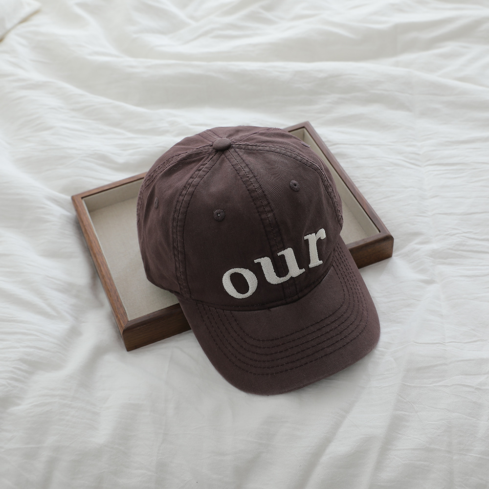 Sombreros de primavera coreanos bordados seleccionados, sombreros de béisbol de moda para niños, letras para niños, sombreros de lengua de pato salvajes