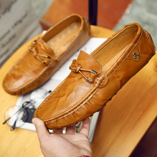 Yellow -brown