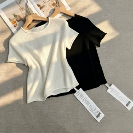 女式T恤;女式针织衫;女式牛仔裤