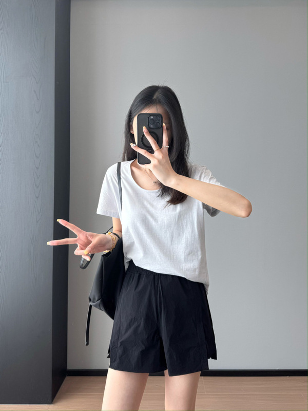 Row Style! Scoop Neck Classic Large U-Neck Center Seam Strong Twist Cotton Slimming Short-Sleeve T-Shirt for Women, Summer 2025 Model G051512