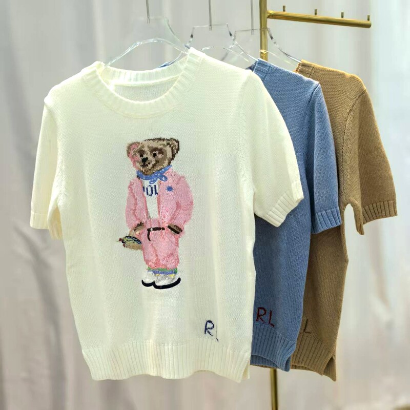 Autumn and Winter New Cartoon Bear Jacquard Round Neck Short-Sleeved Sweater Women's Fashion Top Sweater
