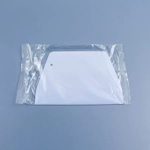 Scraper, white pack, 9×13cm, 10 pieces