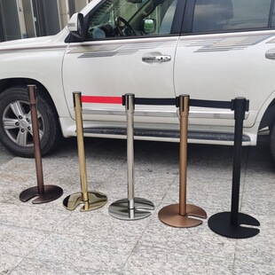 U��һ2�׾����P���s����ꠙڗU�����y�и��x�����侯ʾ��