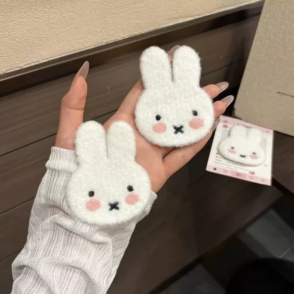 Cute blush-colored Miffy rabbit knitted magic tape cartoon side fringe hair clip, stylish student head accessory