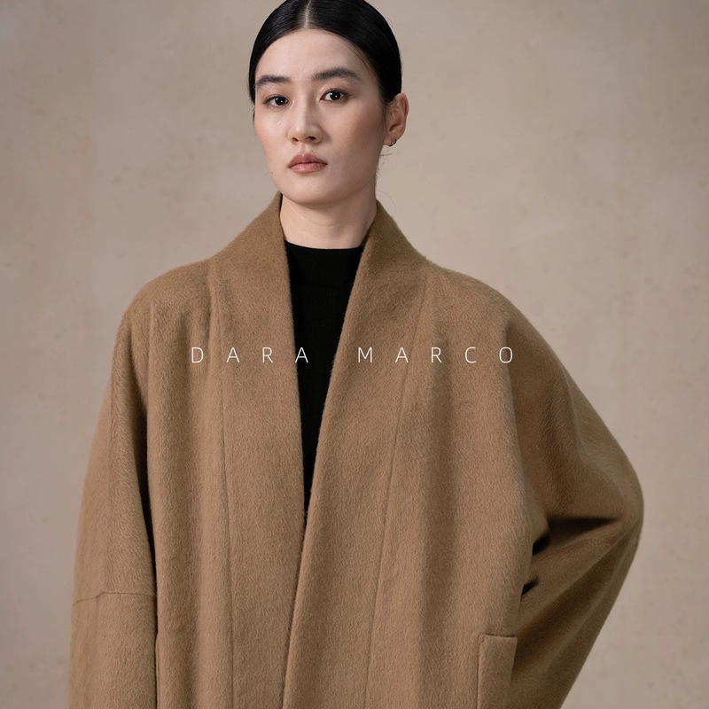 DING luxury 100% camel wool 15.5um coat for women, buttonless open-front, stand-up collar, bathrobe style, dropped shoulder sleeves, short coat DING luxury 100% camel wool 15.5um coat for women, buttonless open-front, stand-up collar, bathrobe style, dropped shoulder sleeves, short coat