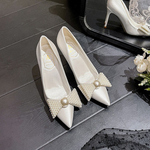 ��ʽ��ЬŮ2023���¿��ɫ����Ь���鼆�߸�Ь��a�����Y�Y��Ь