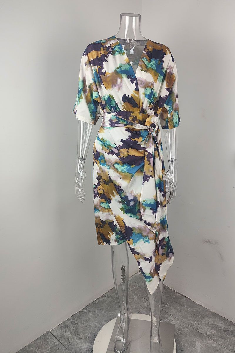 Wholesale Women's Elegant Commute Style Printing Printing Office Daily Date V Neck Short Sleeve One-Step Skirt display picture 1