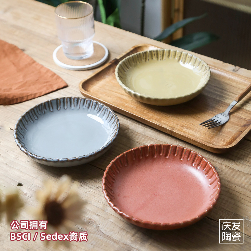 Customized Vintage Rustic Ceramic Plates Hand-Painted Set of 6inch Plates with Vertical Stripes, Simple Solid Color, Engraved and Kiln-Glazed Dinner Plates and Small Dishes Customized Vintage Rustic Ceramic Plates Hand-Painted Set of 6inch Plates with Vertical Stripes, Simple Solid Color, Engraved and Kiln-Glazed Dinner Plates and Small Dishes