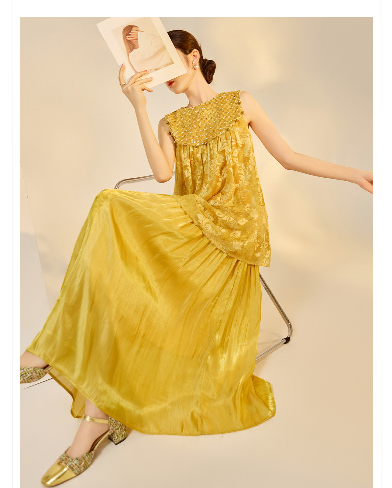 Đầm maxi nữ phong cách Trung Hoa mới, tay không, đính cườm lụa, dáng thắt eo N6041 — màu vàng, xanh lá cây chi tiết 21