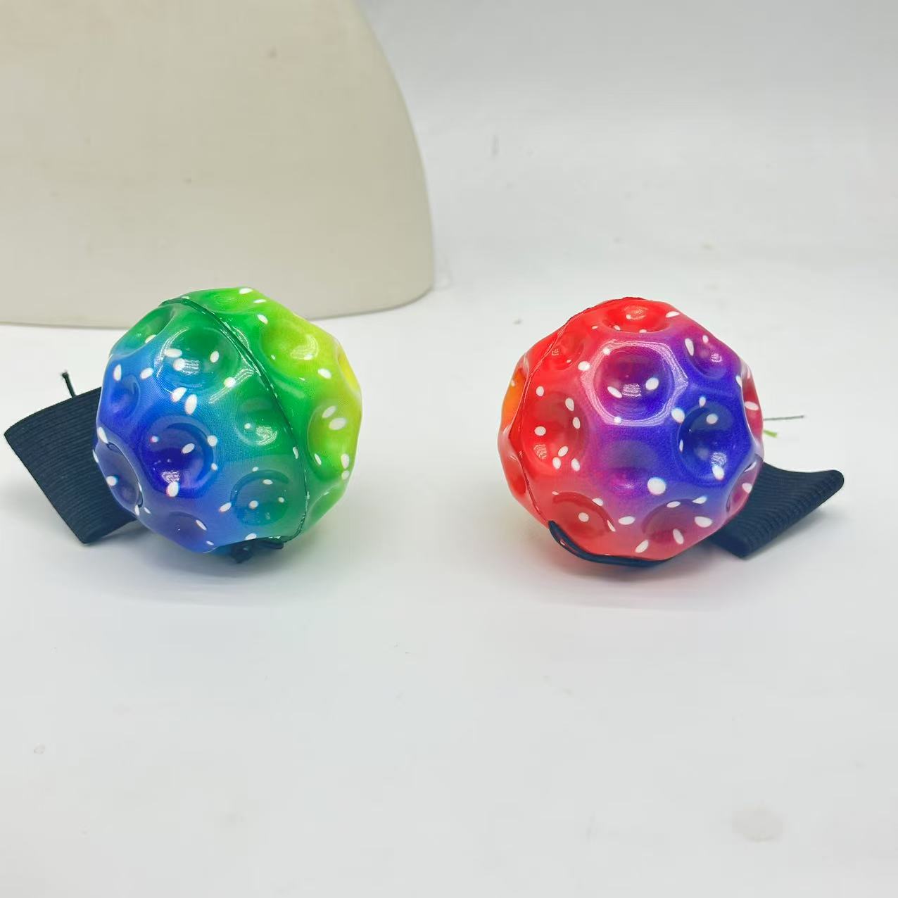 Pelota elástica de pulsera Stitch Moonstone para niños, juguete de cuerda, pelota saltarina, pelota de fuerza para muñeca, pelota de fitness al por mayor