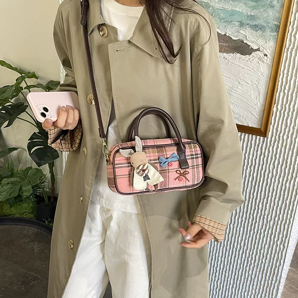 Retro shell bag for women, 2026 new casual and fashionable plaid shoulder bag, stylish and simple color-block crossbody bag