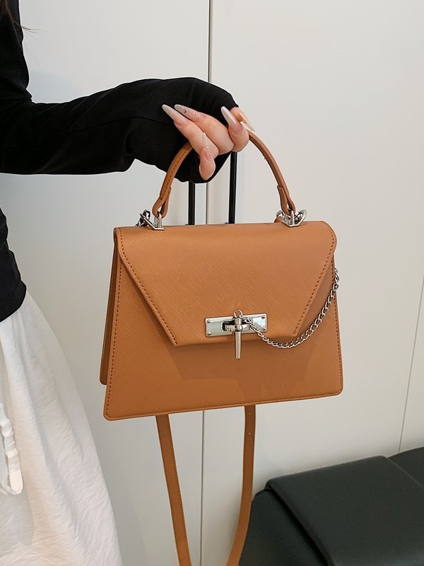 Bolso cuadrado pequeño portátil con cierre de hebilla retro femenino 2025 transfronterizo nuevo bolso Kelly bolso bandolera de moda