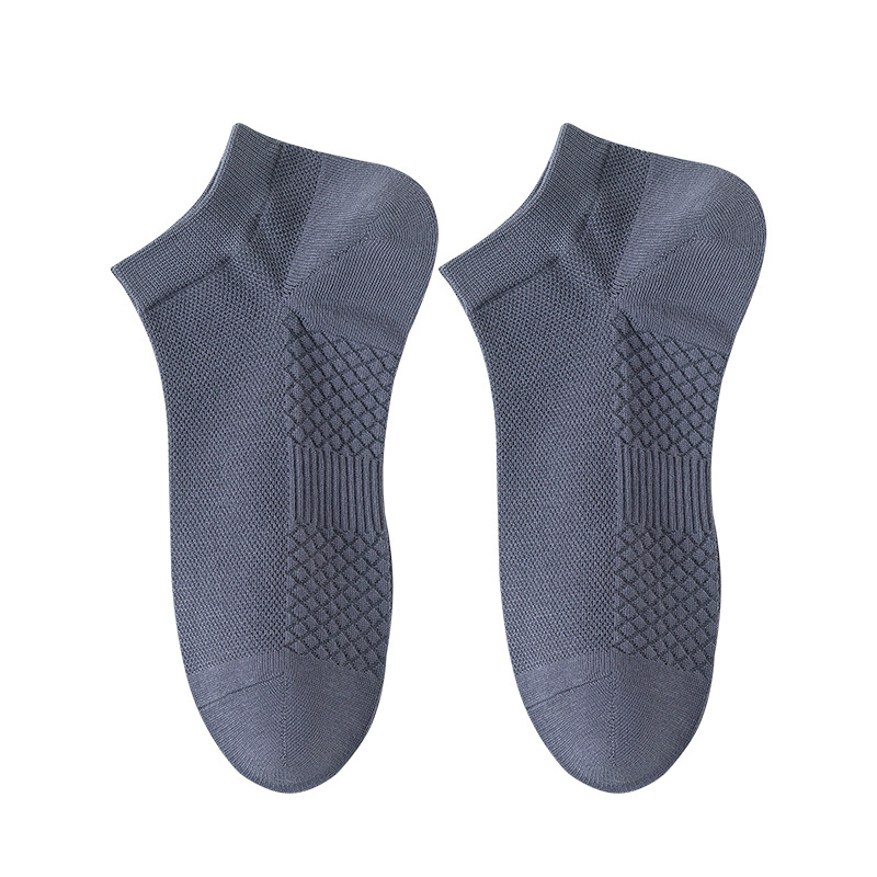Calcetines de algodón de color sólido para hombres de verano anti-bollar calcetines de barco para hombres sin hueso 100% algodón embalaje independiente de masaje fondo calcetines de malla