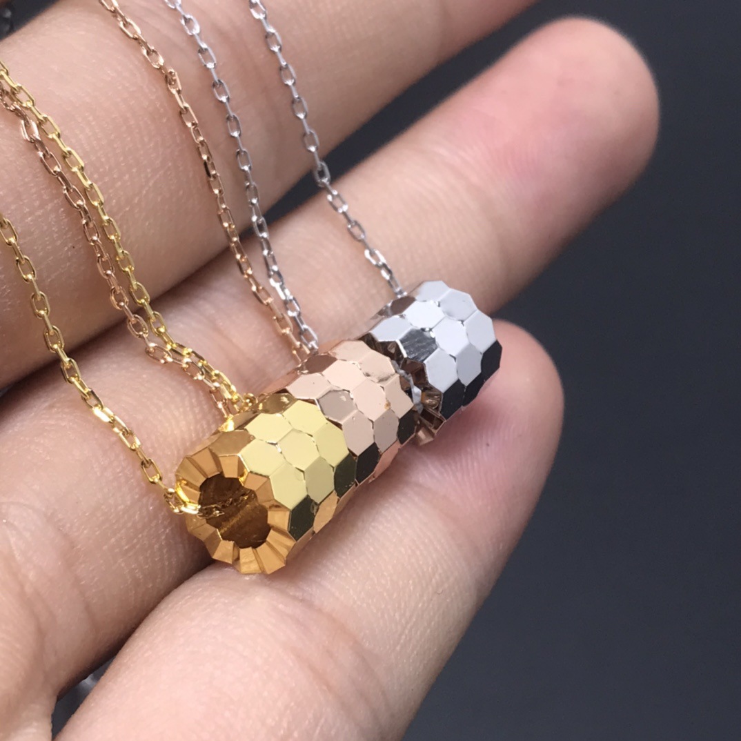 Golden version honeycomb diamond necklace, light luxury and niche necklace, female petite waist pendant, honeycomb collarbone chain_voghion.com