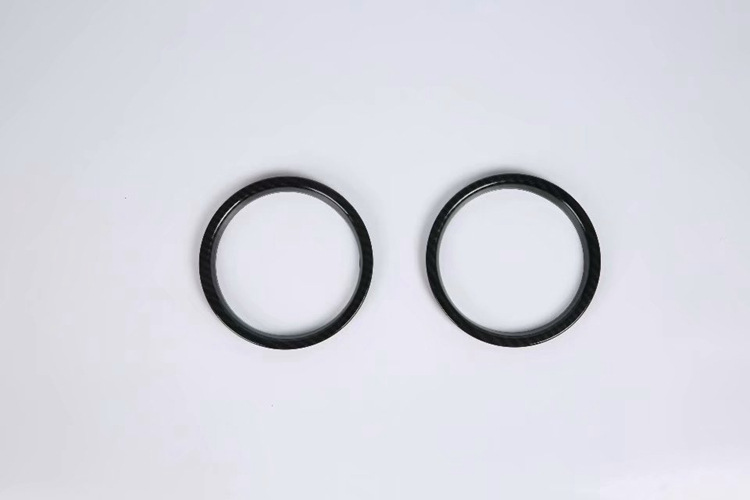 音响圈 三门 碳纤2.jpg