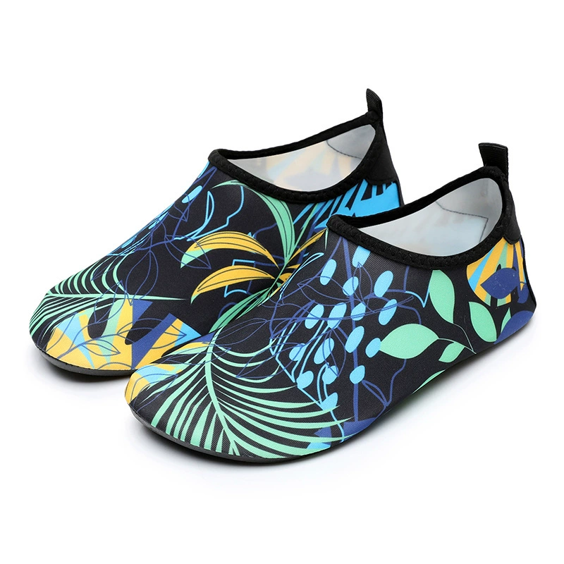Beach footwear for men and women, non-slip shoes for swimming, legs patch