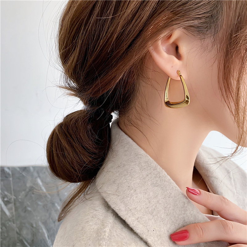 1 Pair Quantity Daily Occasion Stainless Steel Material Solid Color Pattern 1 Pair Simple Style Solid Color Plating Stainless Steel Gold Plated Earrings