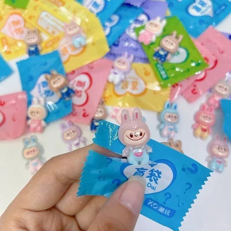 Labubu 新しいインターネット有名人かわいい漫画動物人形ブラインドバッグ diy Labubu 楽しい子供のギフト|undefined