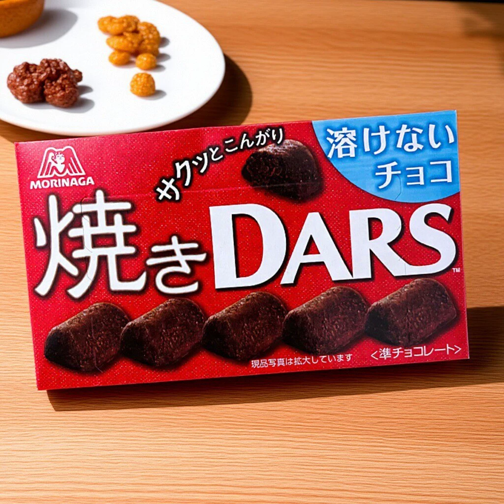 Новое японское импортированное Morinaga DARS обжаренный шоколад/белый шоколад 51 г упакованные закуски