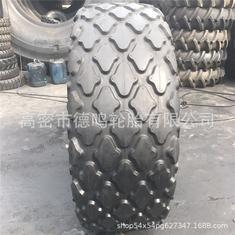 Rodillo neumático 23.1-26 cargador 20.5-25 engrosada 1800-24 carretilla elevadora 18 20 22 toneladas proyecto