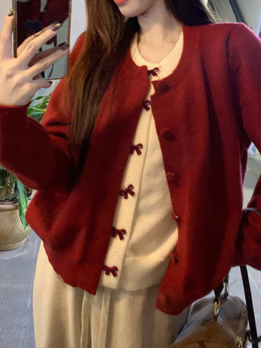 Red Retro Contrast Color False Two-Piece Cardigan Women's Autumn/Winter Contrast Color Bowknot Embroidered Outerwear Knit Top