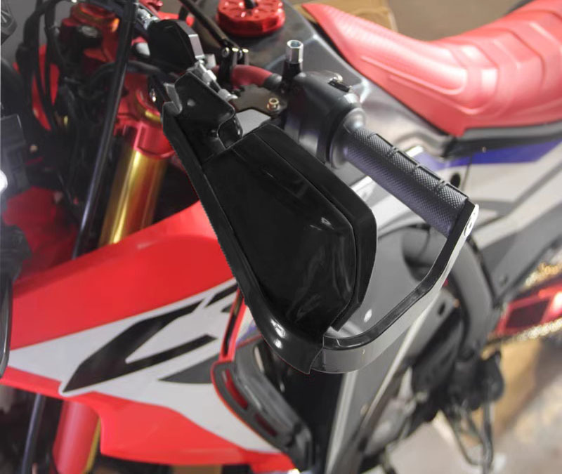Off-road motorcycle modification accessories suitable for BMW BMW G310 Honda Wuji KTM aluminum hand guard windshield cover