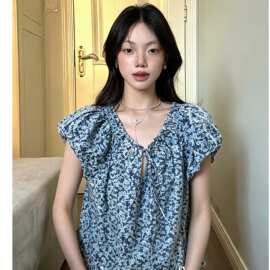 碎花泡泡袖2026衬衫女夏季褶皱衬衣小衫法式感上衣潮图片色其他