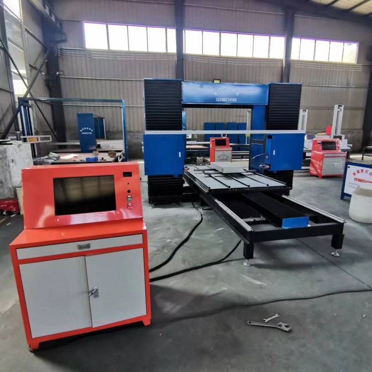 发泡陶瓷线条切割机 聚氨酯硬质泡沫切割机 发泡陶瓷线锯切割机