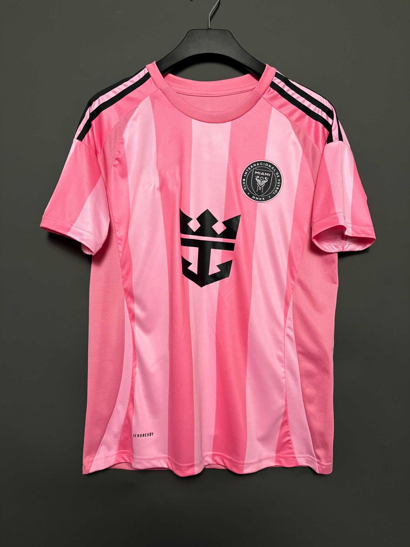 25 nuevas camisetas de fútbol Barcelona Arsenal Brasil Real Madrid Napoli Juve París Jersey al por mayor