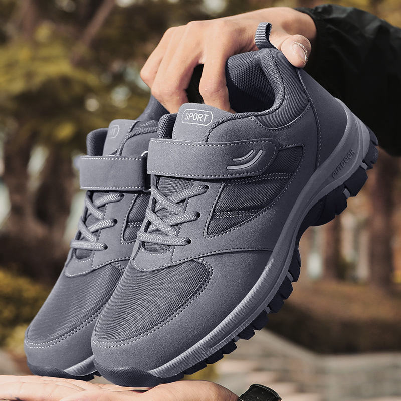 2093 macho gris oscuro