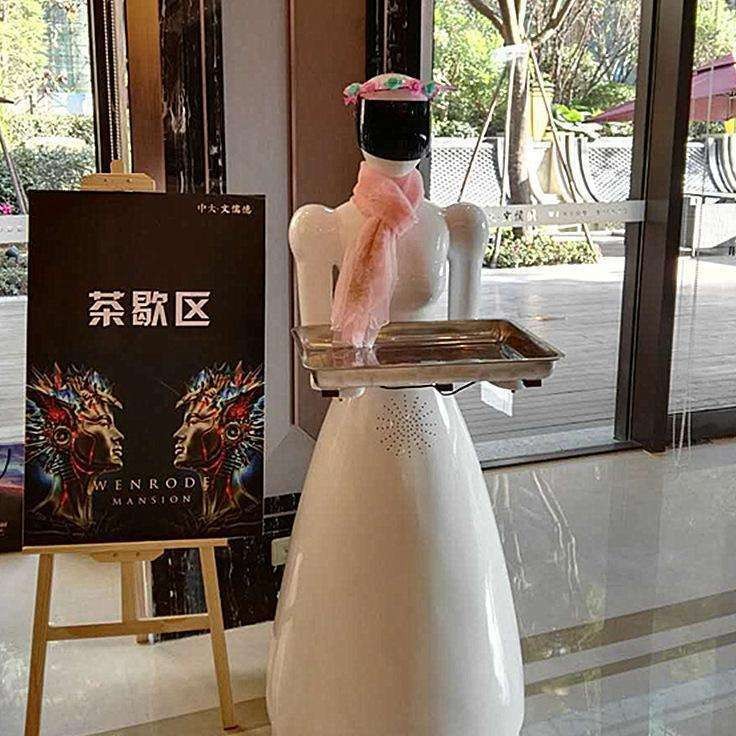 玻璃钢智能机器人医院石雕引导前台送餐机器人卡通大玻璃钢雕塑