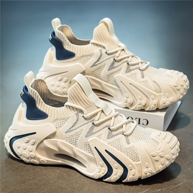 European Trendy Men's Shoes, Summer Fly-Woven Mesh Breathable Casual Sports Shoes, Men's Thick-Soled Non-Slip Travel Socks