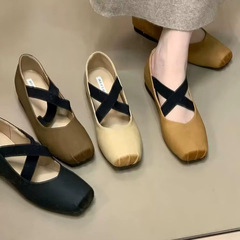 2025新款复古风交叉带芭蕾舞鞋女方头猪鼻子浅口内增高玛丽珍鞋女