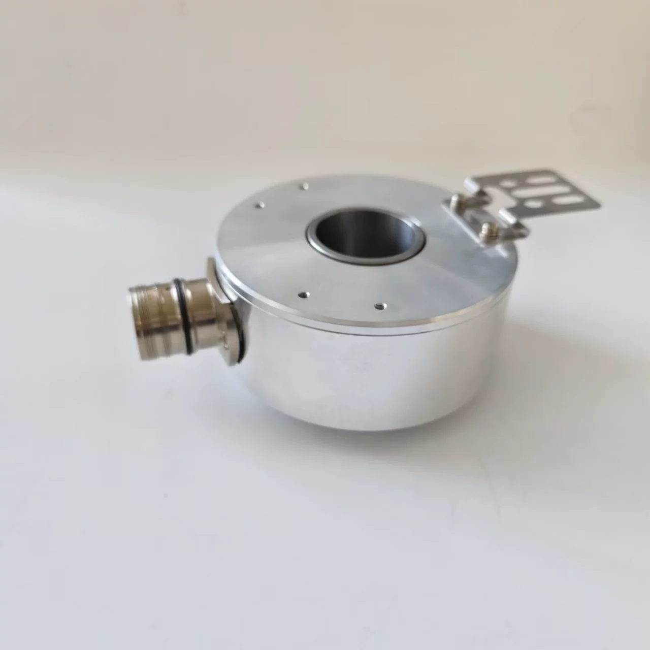 Кодер с большой апертурой 45, предназначенный для крановой промышленности, может заменить Pebghfu RHI90 YIco EB100P45