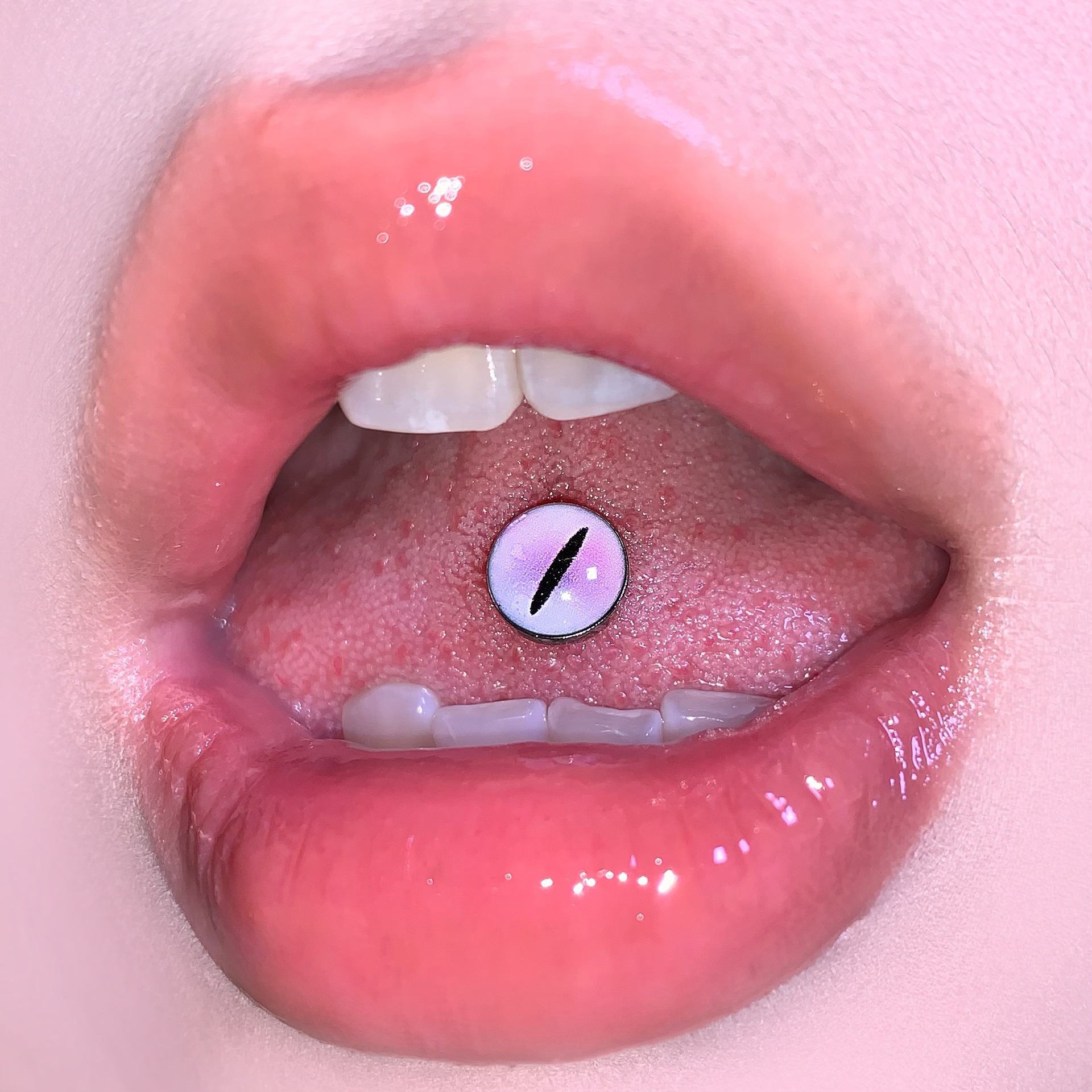 Hot selling 5 colors gradient magic pupil eye tongue barbell 316L surgical steel tongue piercing jewelry for women men wholesale detail image 14