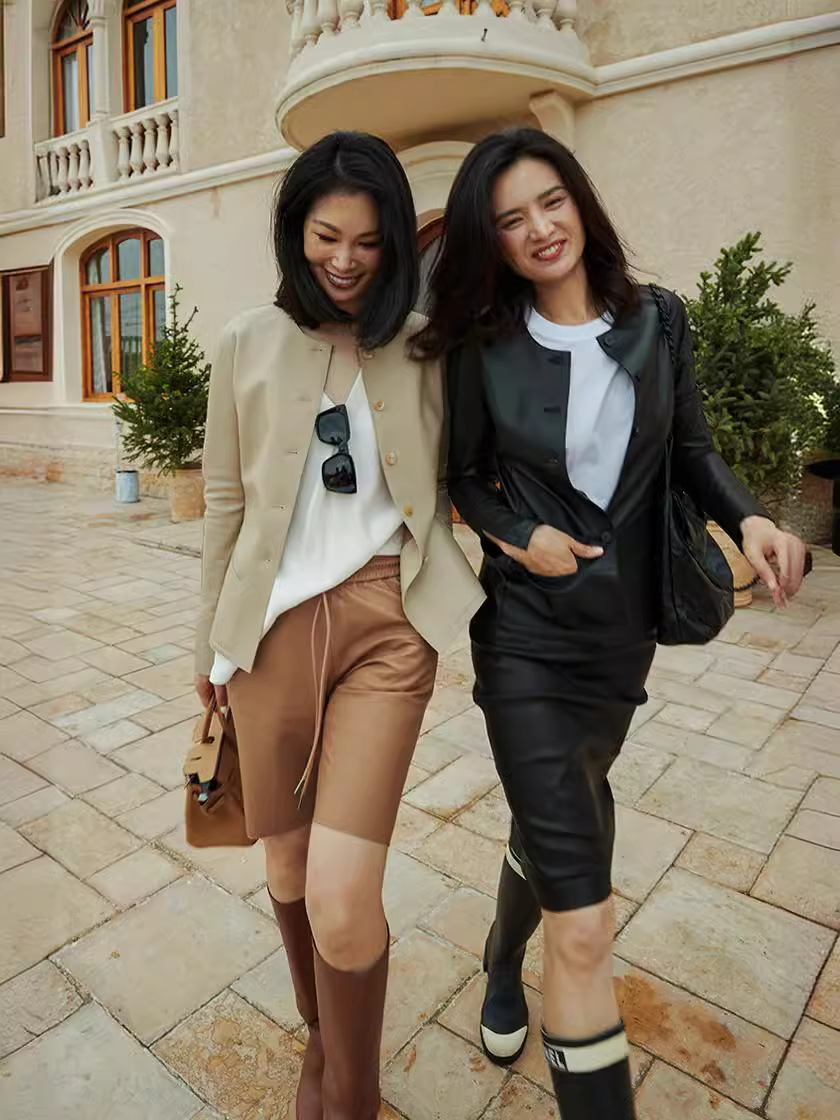 「多面優雅」シリーズの輸入綿羊皮洋気丸襟ウエストジャケットの本革皮服女性ショートタイプ