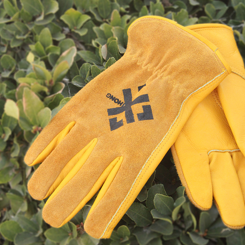 Protección laboral guantes de aislamiento térmico en stock para hornear cocina hogar BBQ anti-escaldado resistente a altas temperaturas ignífugo guantes protectores de piel de vaca