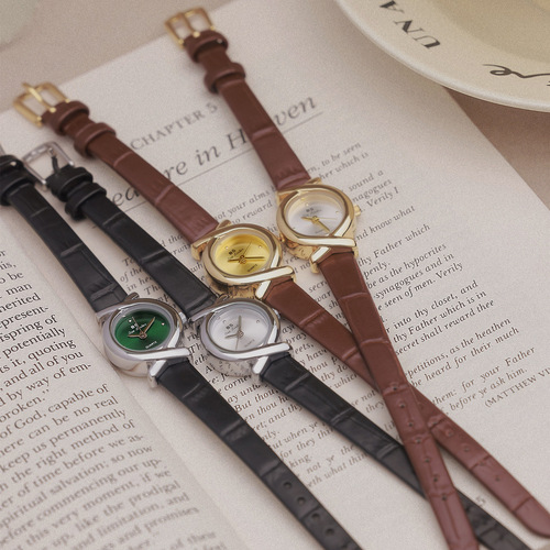 BS retro hot-selling factory direct sales foreign trade Japanese and Korean retro gifts light luxury genuine leather temperament women's watch FA1786 belt