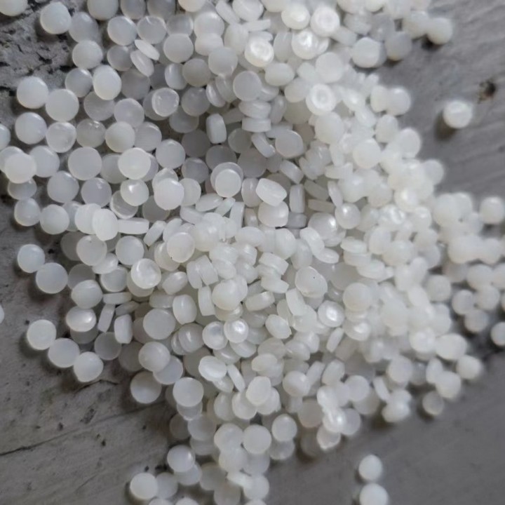 保色10年 UV稳定型 再生透明HDPE颗粒 青蛙椅 100%可回收低温抗裂