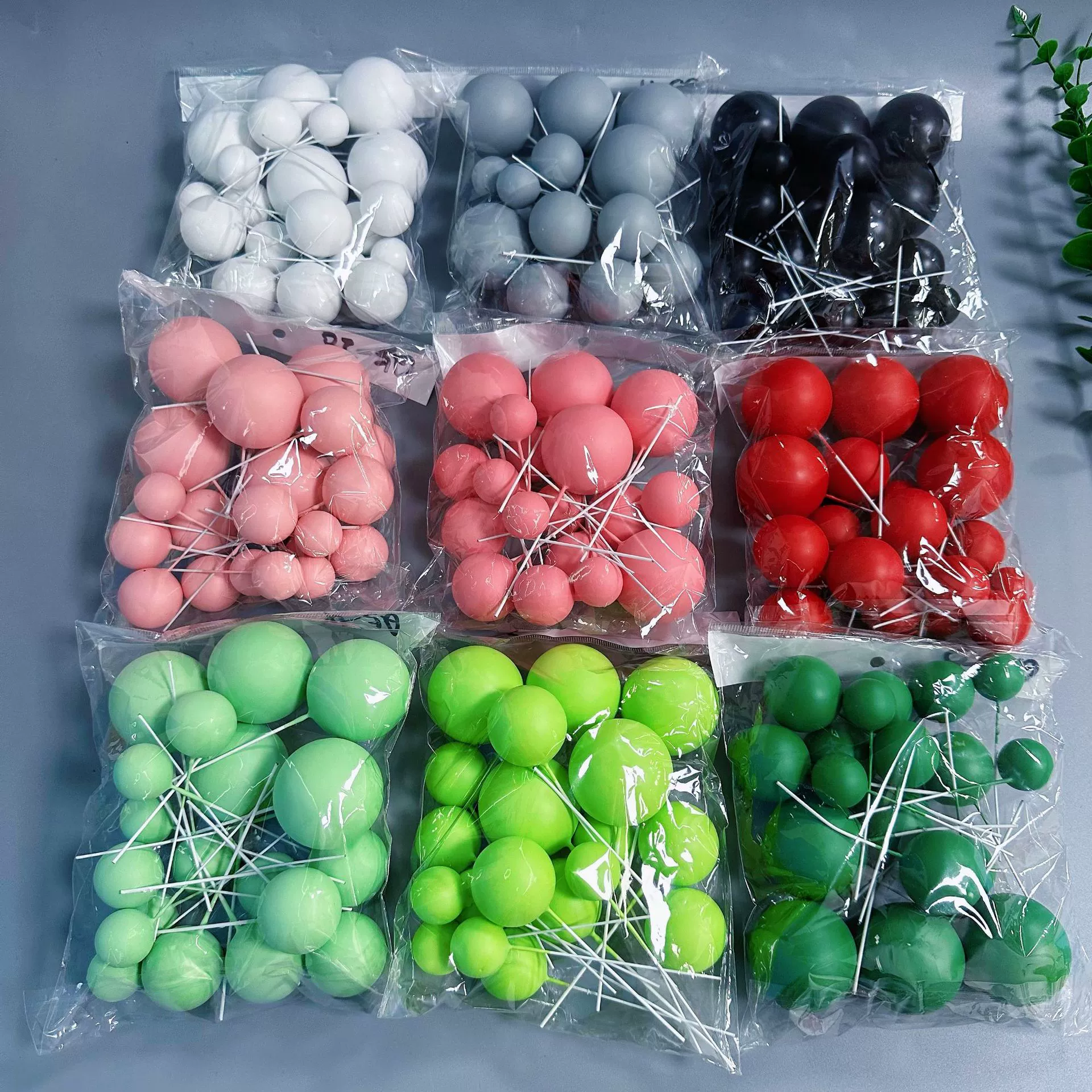 Популярные трансграничные украшения для торта, очень твердый золотой шар, серебряный шар, пенопластовый шар, матовый рождественский шар Macron, смешанная упаковка из 20 штук