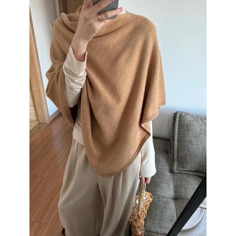 Stunning Early Autumn Outfit Korean Style Old Money Vibe Lazy High-End Super Pretty Cape Sweater Shawl Top for Women
