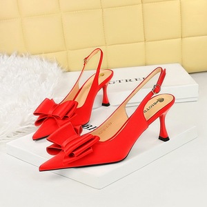 3716-H25 Fashion Slimming Korean Women&apos;s Shoes with Satin Shallow Mouth Pointed High Heel Hollow Back Strap Bow Sin