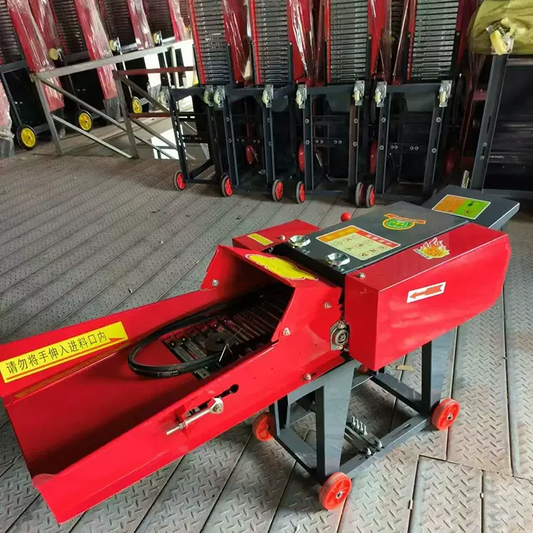 4吨在铡草揉丝机干湿两用秸秆铡草机花生秧粉碎机地瓜秧铡草揉丝