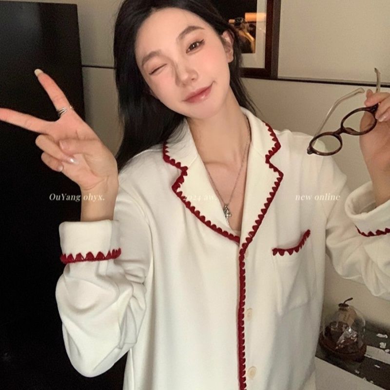 Al por mayor transfronterizo media luna juego de pijamas de terciopelo nuevo cardigán de otoño y invierno para mujeres con ropa de hogar cálida de manga larga