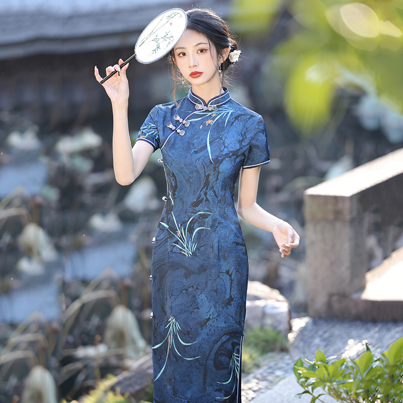 藍色國風新中式長款改良旗袍2025新款女復古修身短袖走秀款春夏季