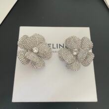 小众AR玫瑰花朵满钻水晶耳夹简约高级感个性欧美夸张重工复古耳环