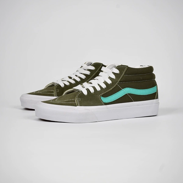 Military green (a large size)